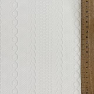 Knitted jacquard Cable white