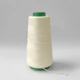 Lock yarn STRETCH 2700 m off white