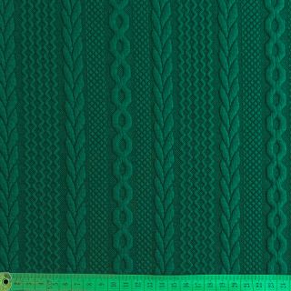 Knitted jacquard Cable forest green