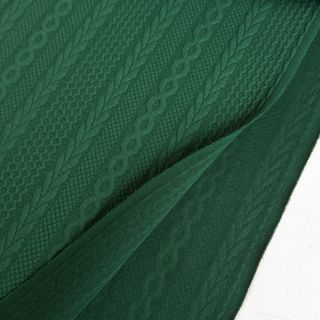 Knitted jacquard Cable forest green