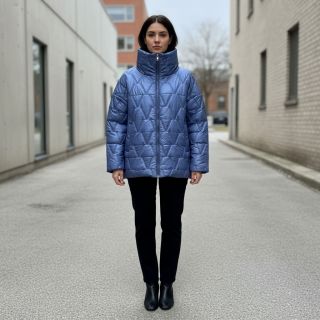 Stepped fabric Triangle jeans