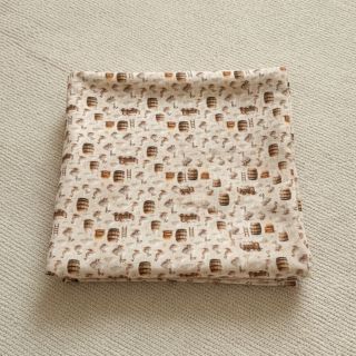 Double gauze/muslin Little farm animals design C digital print