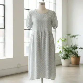 Double gauze/muslin JACQUARD Dots light blue