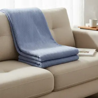 Knitted jacquard Diamond baby blue