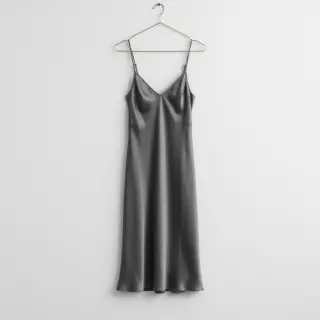 Satin SOIVÉ dark grey