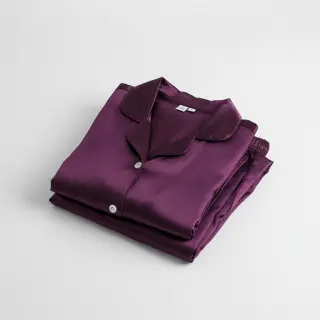 Satin bordeaux