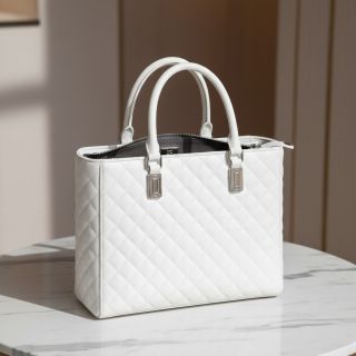 Faux leather MATELASSE blanc