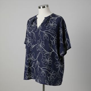 Linen viscose EMBROIDERY Flower Danielle navy