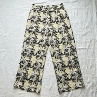 Linen viscose Hibiscus digital print