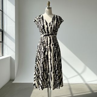 Viscose RADIANCE Imagine black digital print