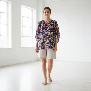Viscose RADIANCE Flower Uma navy digital print