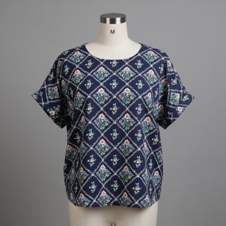 Cotton fabric Flowers Tara navy design A digital print