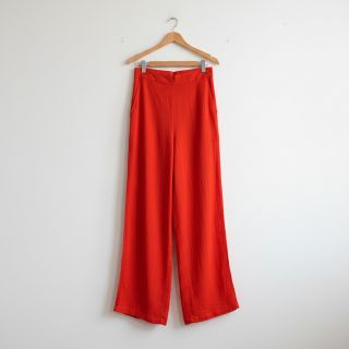 Cotton fabric with linen red