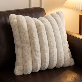 Faux fur Barracuda ecru