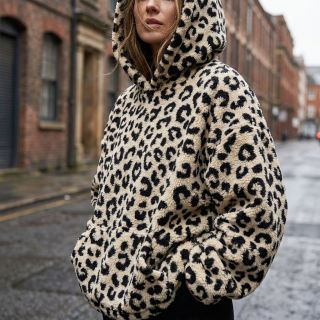 Coat fabric TEDDY JACQUARD Animal skin black