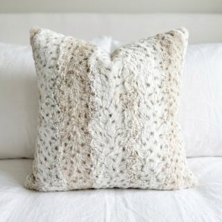 Faux fur Animal skin brown