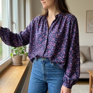 Cotton fabric Simie flowers navy digital print