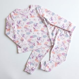 Cotton fabric Unicorns love white