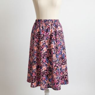 Viscose STRETCH Flowers Junie black