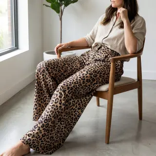 Cotton fabric VISCOSE Animal skin digital print
