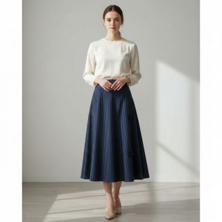 Viscose YARN DYED Stripes and flowers navy