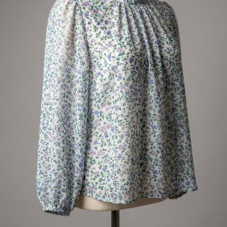 Viscose RADIANCE Flowers Siria digital print