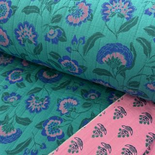 Double gauze/muslin STEPPED Flowers petrol