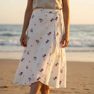 Double gauze/muslin EMBROIDERY Flowers MIA camel