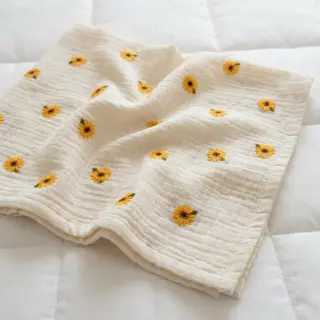 Double gauze/muslin EMBROIDERY Sunflowers natural