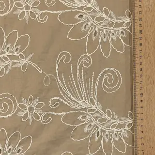 Cotton fabric VOILE EMBROIDERY Kokka natural
