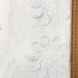 Cotton fabric EMBROIDERY Bellagio white