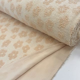 Terry Knitted flowers ecru