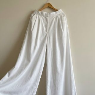 Cotton fabric with viscose white