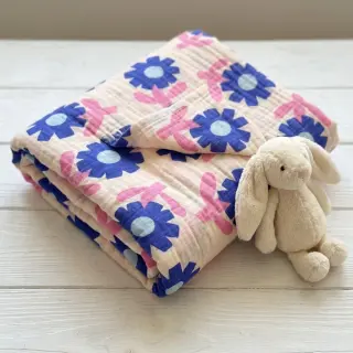Double gauze/muslin Flowers blue by JENNIFER BOURON ORGANIC