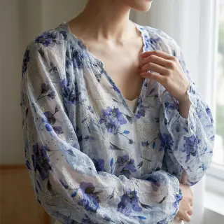 Cotton fabric with a blend EMBROIDERY Rose blue
