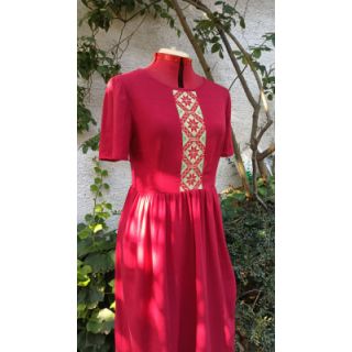 Linen enzyme washed dark red