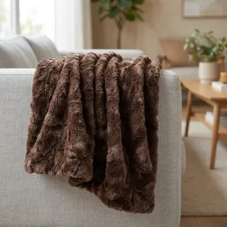 Faux fur brown