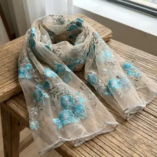 Tulle netting Big flowers