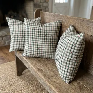 Decoration fabric jacquard Villars ecru vert