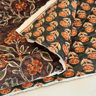 Cosy VELVET QUILT Flowers leaves dark brown