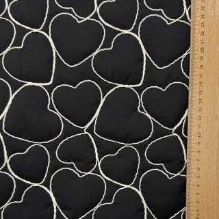 Stepped fabric EMBROIDERY Hearts black