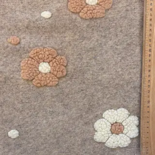 Coat fabric LUXE with 3D Flowers sand