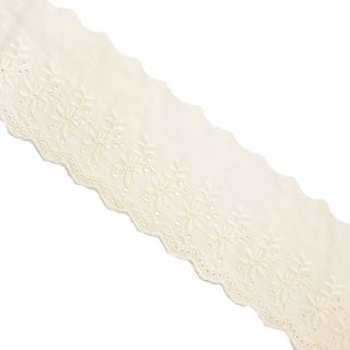 Lace Double flower off white