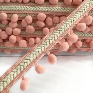 Pom pom Herringbone peach