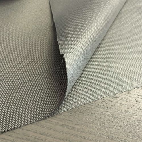 Water-reppellent fabrics grey