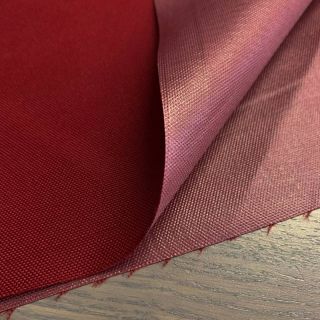 Water-reppellent fabrics dark red