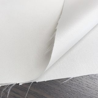 Water-reppellent fabrics white