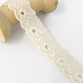 Lace Mini flower off white