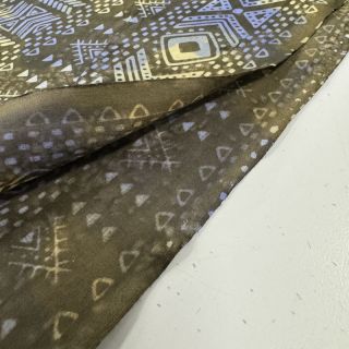 Cotton fabric UNIQUE BATIK design K brown