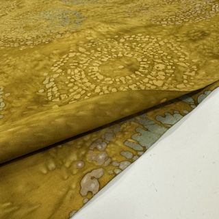 Cotton fabric UNIQUE BATIK design E ochre